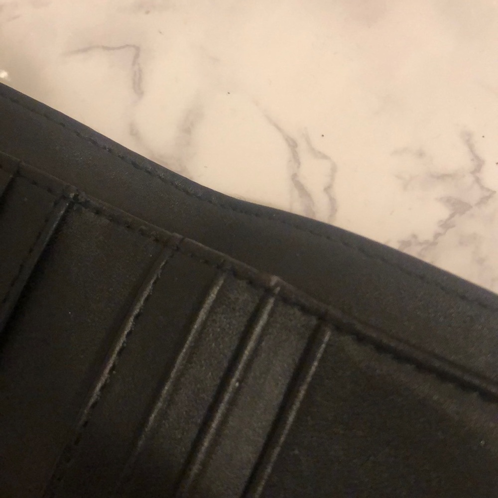 Kate Spade Wallet - Picture 3 of 7